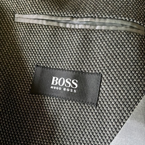 Boss Hugo Boss 3 button Suit blazer Jacket size 42R - Picture 5 of 7
